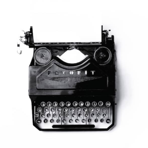A 1939 Adler Favorit 2 Typewriter on the freelance writing services page of gugulet.hu